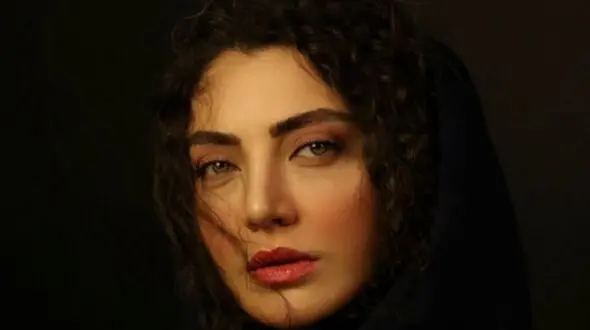 استایل شیک و با وقار هلن نقی‌لو بازیگر معروف با کت کلاسیک/ ترکیب ظرافت و جسارت در پوشش