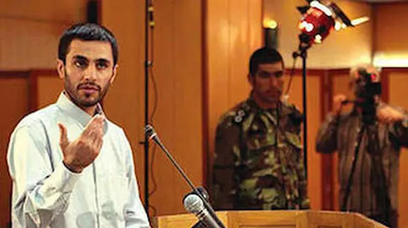 فیلم ابراز حیرت  عبدالمالک ریگی از قدرت وزارت اطلاعات ایران ! / باور نمی کردم تا اینکه در هواپیما بازداشت شدم !