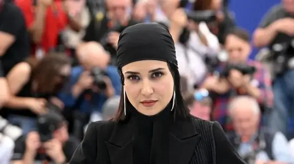 غم بزرگ پریناز ایزدیار در حالی که روی فرش قرمز جشنواره کن حاضر شده بود چی بود؟