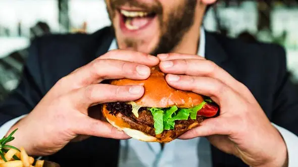 چرا بعضی افراد هرقدر بخورند چاق نمی شوند؟