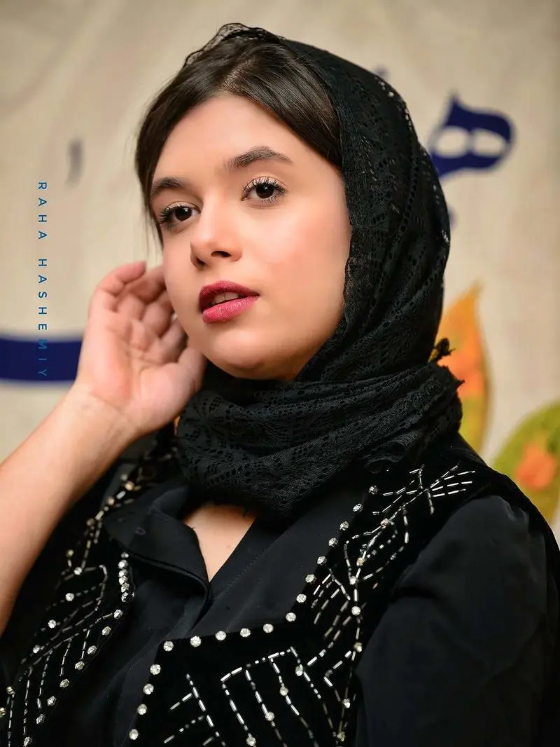 اختتامیه جشنواره همام با حضور نفس بازغی و پدرش در سالن همایش های میلاد