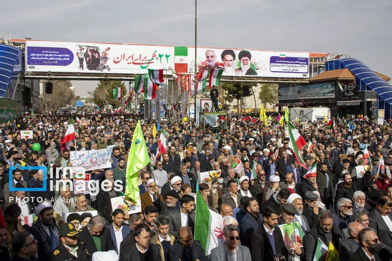 حضور مردم ایران در راهپیماتیی 22 بهمن 1404
