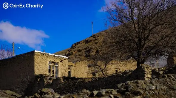 با خیریه کوینکس دنیا مکان بهتری است 