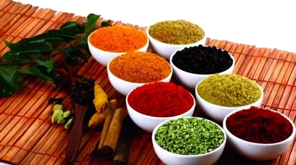 ادویه های لاغری/گیاهانی که به تناسب اندام کمک می کند