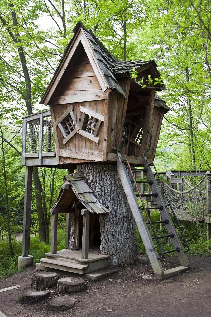 amazing-tree-house-designs-10 - Copy