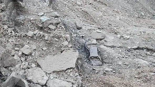 3 دوست به هشدار بلال فروش جاده چالوس گوش ندادند / سیل آن ها را برد! + عکس