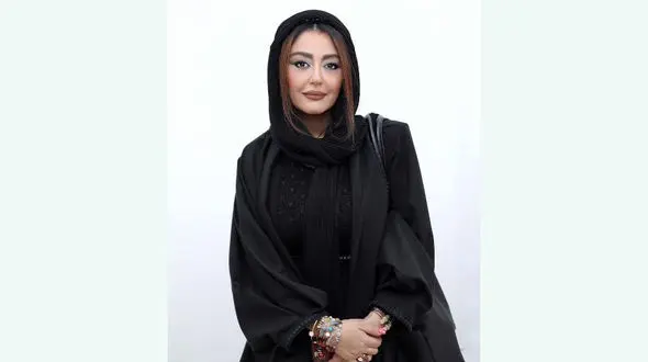 بازیگر معروف جلوی دوربین سهیل زاده می رود