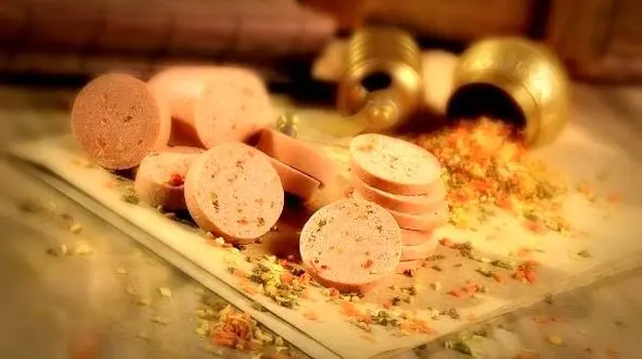 تولید سوسیس گیاهی حاوی گردو 