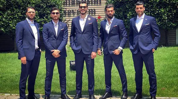 اشتباهات عجیب فوتبالیست های خوشتیپ ایرانی در پوشیدن کت و شلوار؟ + عکس 