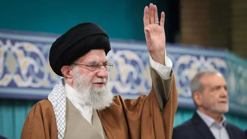 رهبر معظم انقلاب اسلامی در دیدار مسئولان نظام، سفرای کشورهای اسلامی و جمعی از قشرهای مختلف مردم