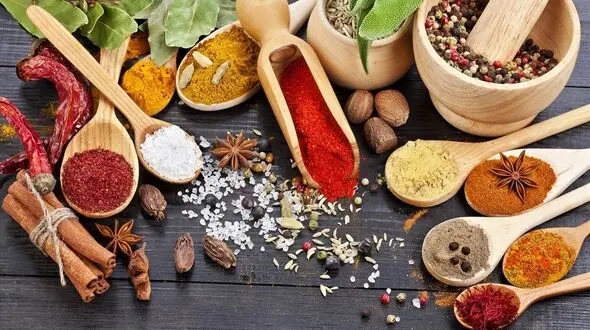 مصرف 6 ماده غذایی که هنگام سرماخوردگی ممنوع است