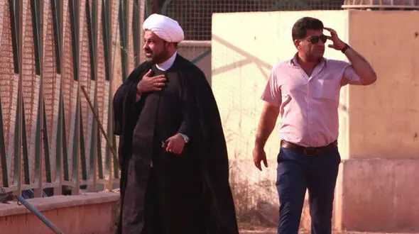 ورود نماینده مجلس ایران به ورزشگاه فوتبال ممنوع شد + عکس