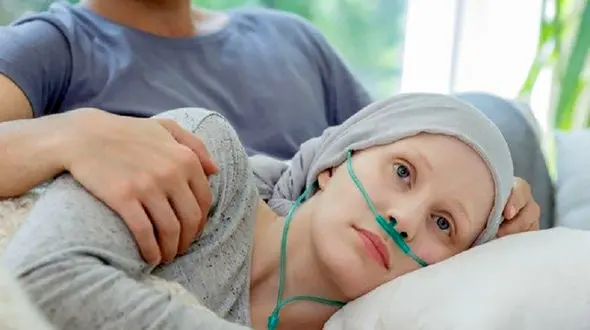 عوارض شیمی درمانی چیست؟