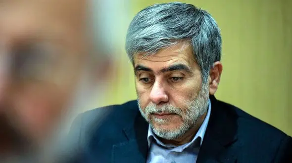 عباسی: قطعی برق در کشور مشکوک است/ روحانی در قرارداد نیروگاه هسته ای گفت "کج دار و مریز" کار کن+ صوت