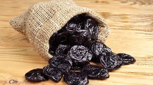 مویز را جایگزین قند کنید