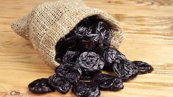 مویز را جایگزین قند کنید