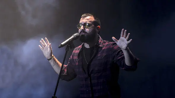 کدام خواننده ها در تابستان به صحنه می روند + عکس