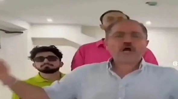 فیلم رقص پدربزرگ هنرمند با همه نوه هاش / این ویدیو روزتو میسازه!