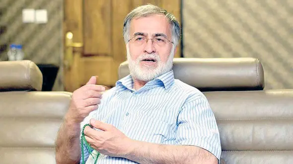 تذکر جدی رهبری نگذاشت نمایندگان فرقه‌ای عمل کنند / نمایندگان خودشان را به خواب زده‌اند و قرار نیست قانع شوند