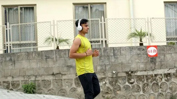 فواید باورنکردنی راه رفتن به صورت عقب عقب که نمی‌ دانستید!