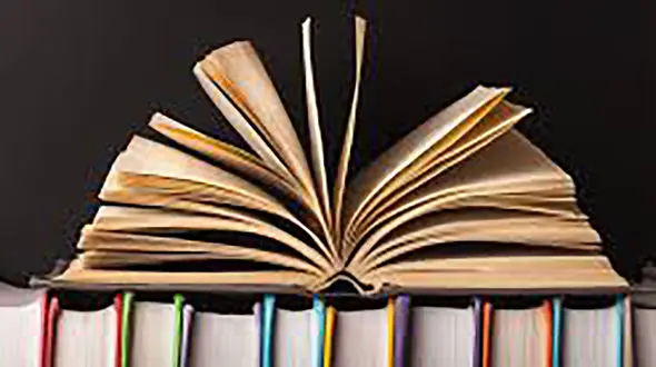 معرفی کتاب / انگار آنجا نیستم + فیلم