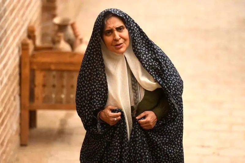 عکس‌های مرجانه گلچین در نقش "دایه" در سریال بامداد خمار