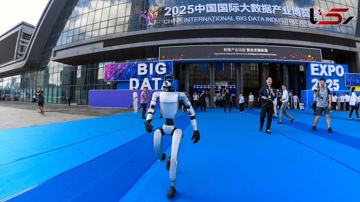 "Xi Jinping Congratulates 2025 World Smart Industry Expo in Special Letter"