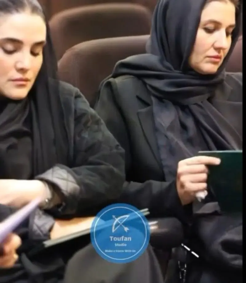 گلوریا هاردی و خواهرشوهرش