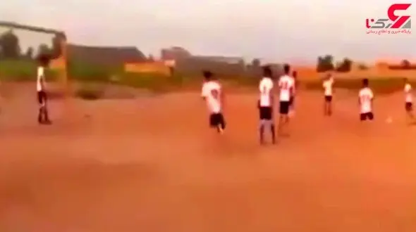 مادربزرگ اهوازی که یار دوازدهم تیم فوتبال است! +فیلم 