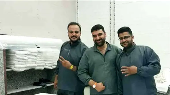 مرده شوری خواننده خوش صدا در بهشت زهرا! / این 3 مرده شور گیتار می زنند! + تصاویر