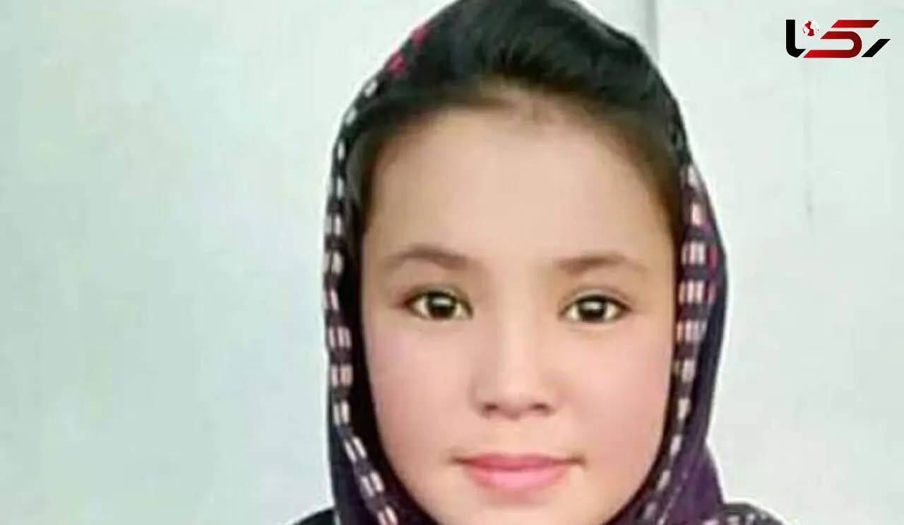 دار زدن کبری رضایی 14 ساله با چادر در مقابل خانه اش + عکس