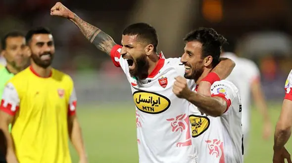 پرسپولیس برنده بازی بزرگ هفته مقابل تراکتور/ اشتباه مرگبار پورحمیدی و تیر خلاص سعید صادقی + فیلم