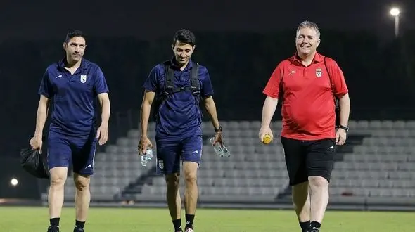 حرکت رونالدینیویی فدراسیون فوتبال/ بازی با اسامی مربیان ایرانی و ابقای مربی بله قربان‌گو!