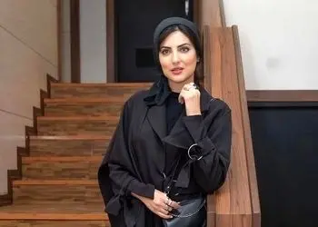 فیلم/ چیدمان آپارتمان هلیا امامی؛ از ست کردن پرده پانچی با تم زمردی تا ورودی شیک به سبک خانه های پاریسی