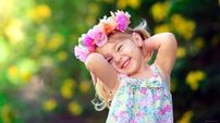 نماهنگ دختر با صدای 