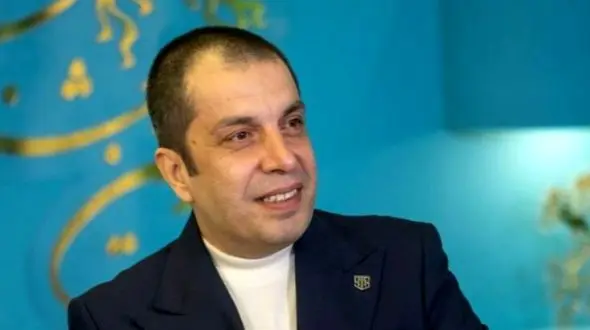 رونمایی عباس جمشیدی فر از همسر دوم فوق جوانش + عکس های خاص