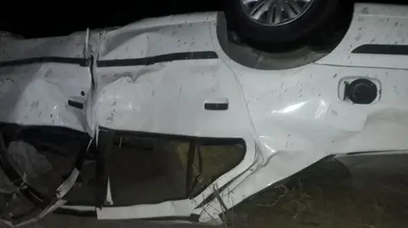 واژگونی سمند در طبس 5 تن را به کام مرگ کشاند