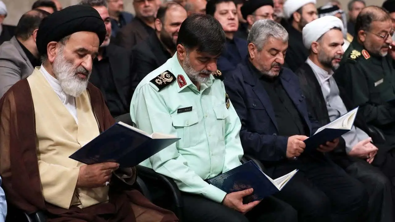 گزارش تصویری مراسم بزرگداشت رئیس‌جمهور شهید و همراهان گرامی ایشان با حضور رهبر انقلاب در حسینیه امام خمینی (ره). ۱۴۰۳/۳/۵