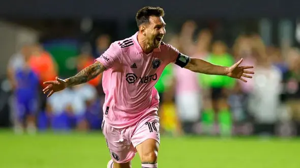 جلو زدن مسی از رونالدو در کتاب رکوردها!