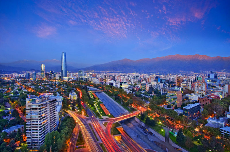 1__hamgardi_Santiago-de-Chile-una-ciudad-líder-en-América-Latina