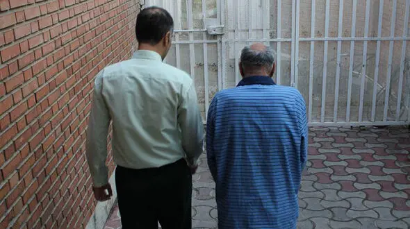 پایان فرار قاتل که بخاطر تریاک آدم کشت + عکس