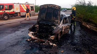آتش‌سوزی خودرو حامل سوخت قاچاق در میناب