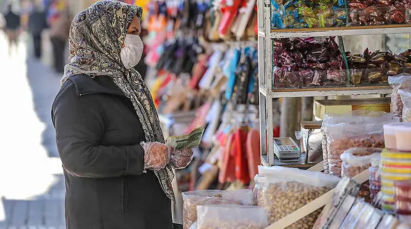 گرانفروشی، عدم درج قیمت، کم فروشی و تقلب در صدر تخلفات شب عید