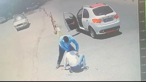 جنجال درگیری در بیمارستان اندیمشک / فیلم درگیر تاسفبار است + عکس