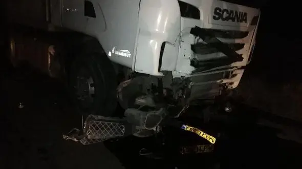 شاخ به شاخ مرگبار راننده پراید با تریلی اسکانیا در جاده خوی مرند + عکس