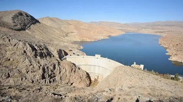 ۶۰ درصد رشد ورودی سدها اما بارش بالاتر از نُرم، ذخایر پایین‌تر از نیاز/  ۳۵ میلیون نفر همچنان در پهنه تنش آبی