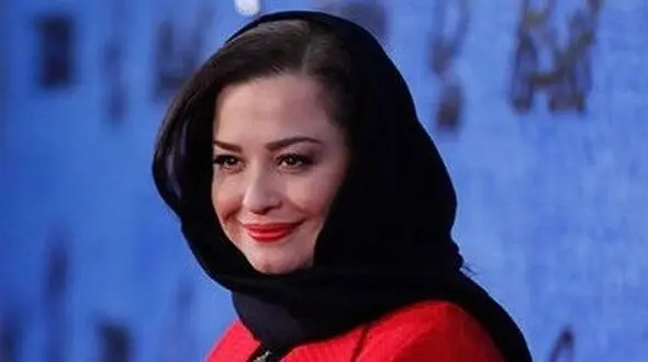 از صفر سالگی تا به امروز مهراوه شریفی نیا در کنار دوستش