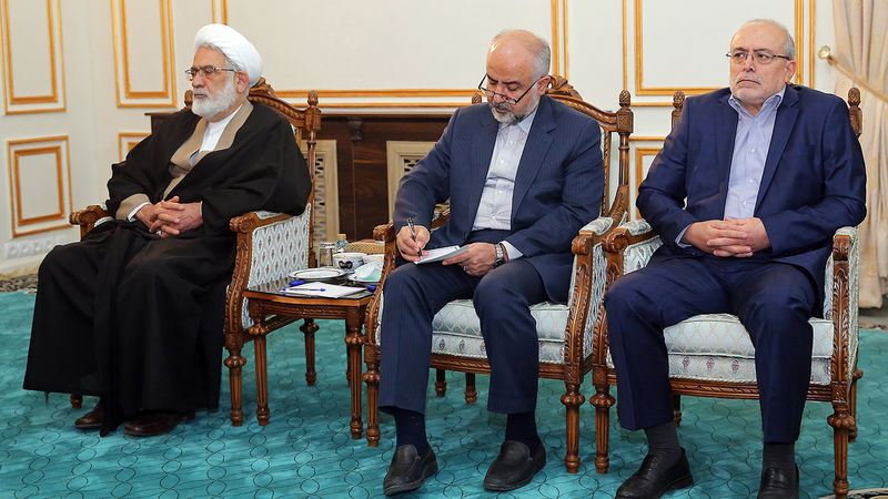 حجت‌الاسلام والمسلمین محسنی اژه‌ای ، رئیس قوه قضاییه ایران امروز چهارشنبه (23 آذر) در دیدار«ایگور کراسنوف» دادستان کل فدراسیون روسیه