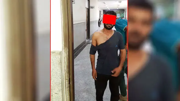 فرار دزد آبادانی با ضربات چاقو از دست صاحبخانه + عکس