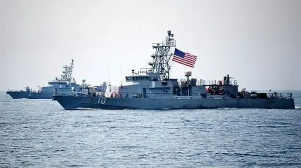 یک قدم تا جنگ دریایی در خلیج فارس / آمریکایی ها دنبال دردسر می گردند!